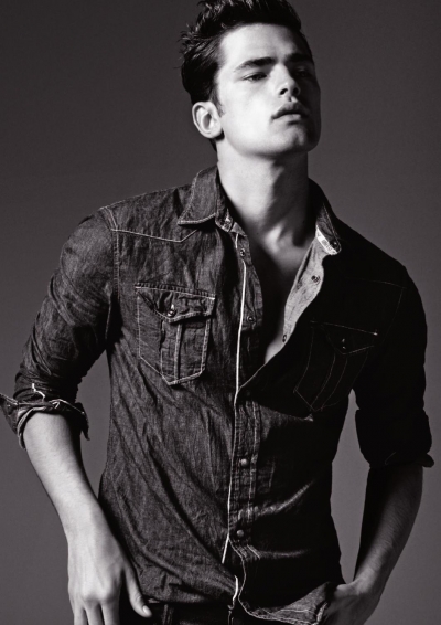 Sean OPry