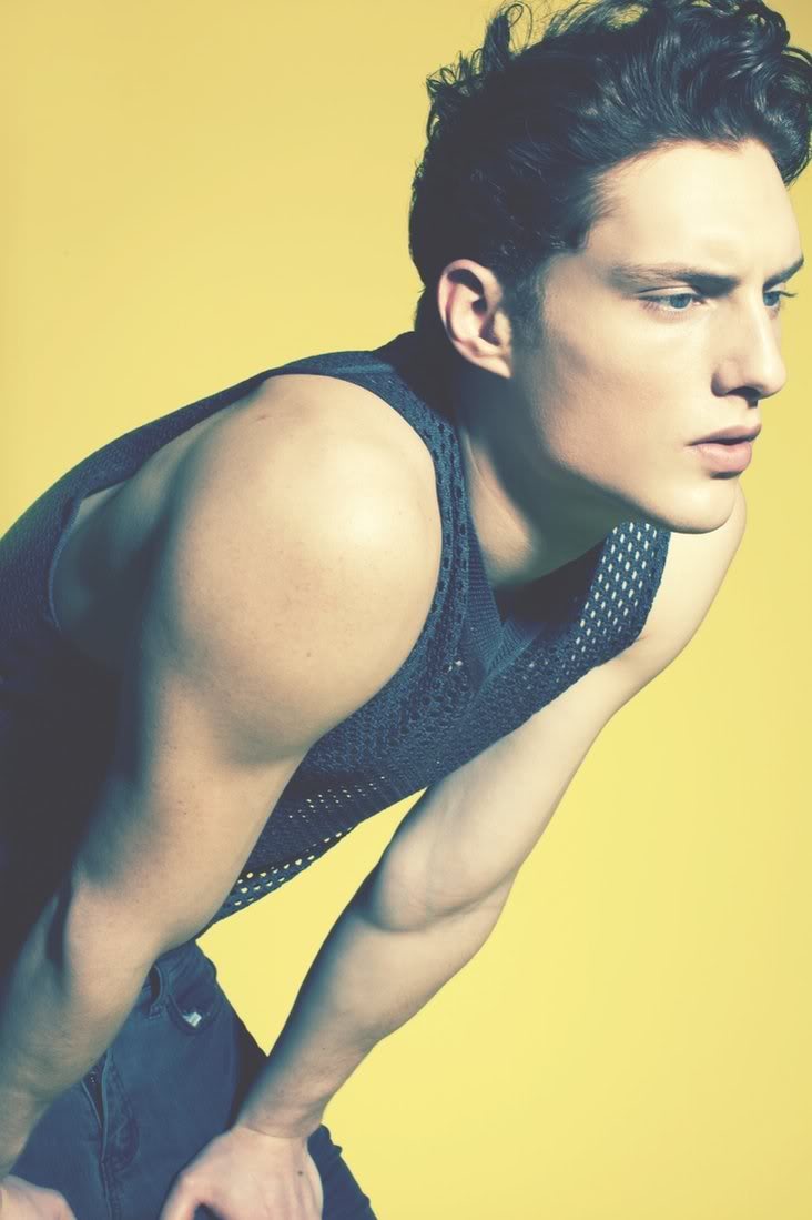Gordon Bothe by Aline & Jacqueline Tappia