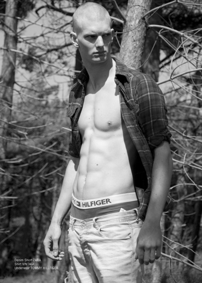 Ian Cole