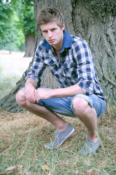 IAN COLE