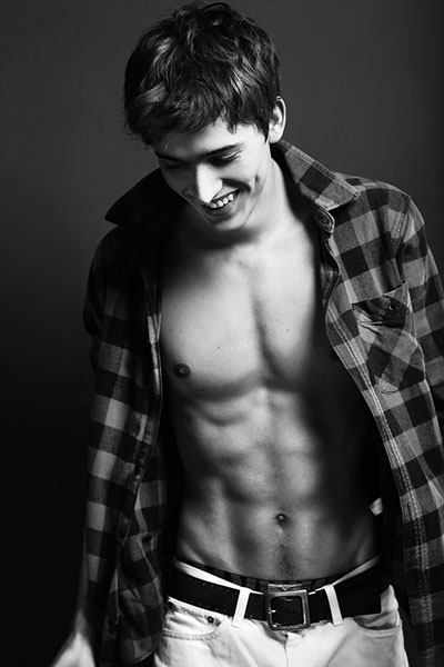Carlos Celis by Fernando Ivarra