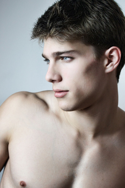 Ray John Pila