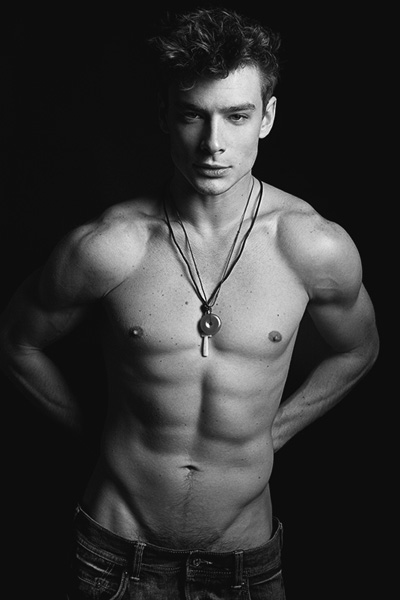 Blake Kneisley