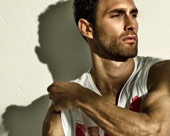 Noah Mills