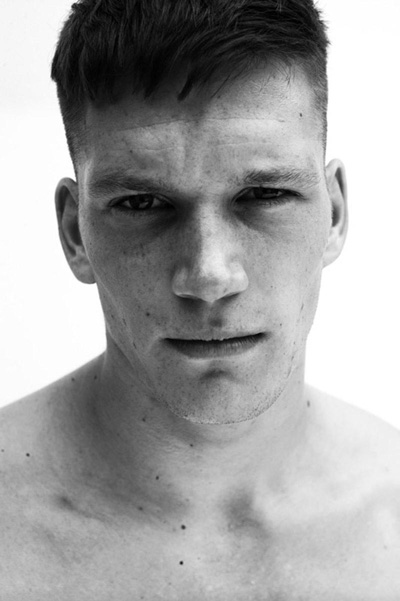 L’Officiel Hommes NL