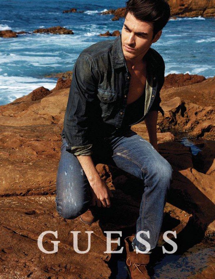 GUESS Jeans