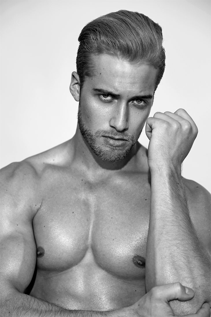 Ryan E. Wibawa