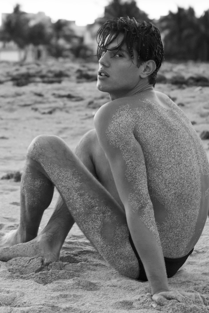 Armando Morales