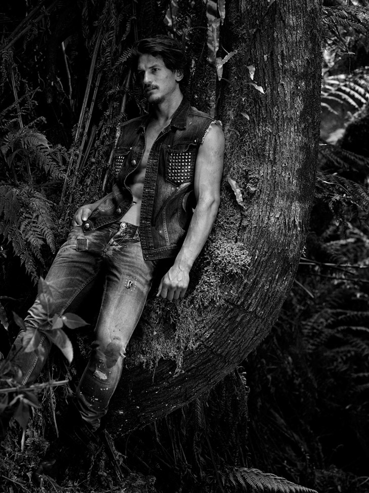Vogue Hommes International