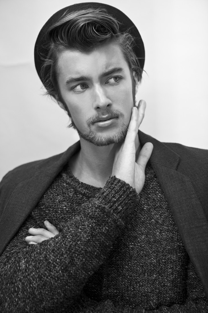 Angus Viviens Models