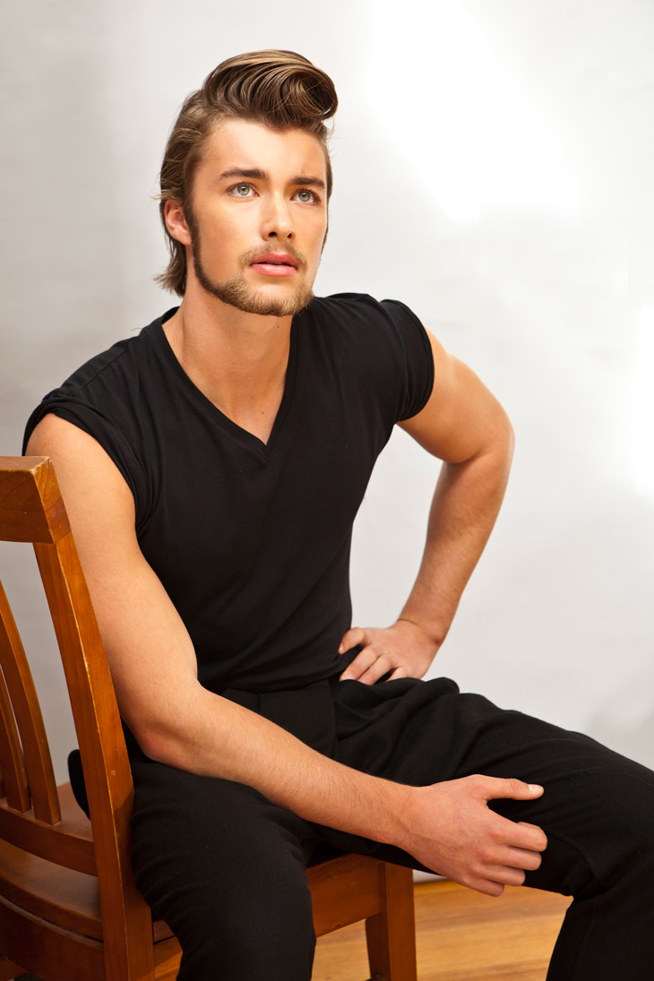 Angus Viviens Models