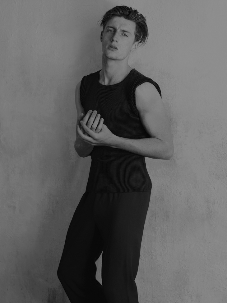 Stripes Cast Joseph Bleu