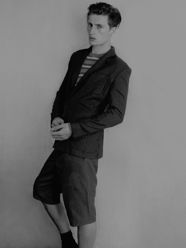 Stripes Cast Joseph Bleu