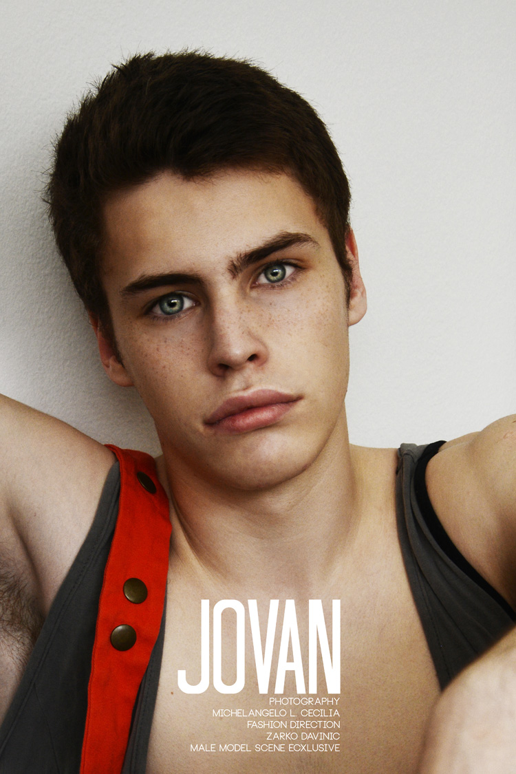 Jovan-Djakonovic-Michelangelo-Cecilia-Male-Model-Scene-01