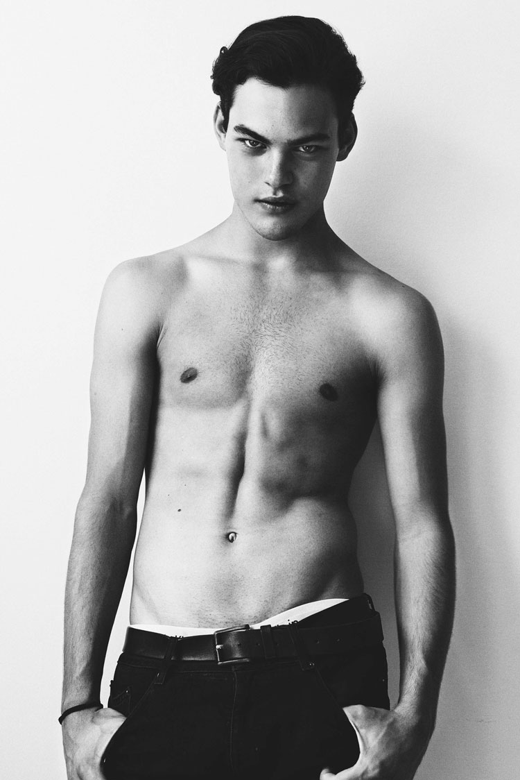 Jorge-Padro-Erion-Hegel-Kross-01