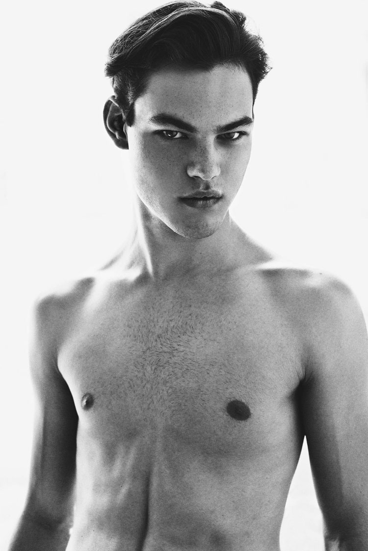 Jorge-Padro-Erion-Hegel-Kross-04