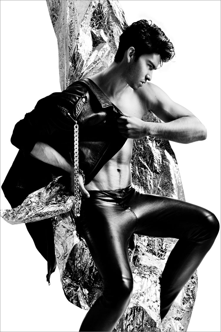 UpFront Models Carlos Khu