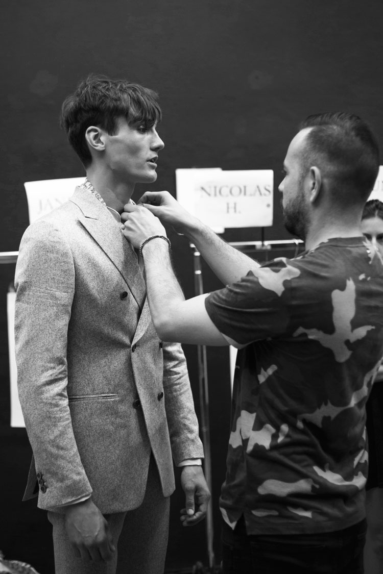 john-varvatos-backstage-maud-maillard-15