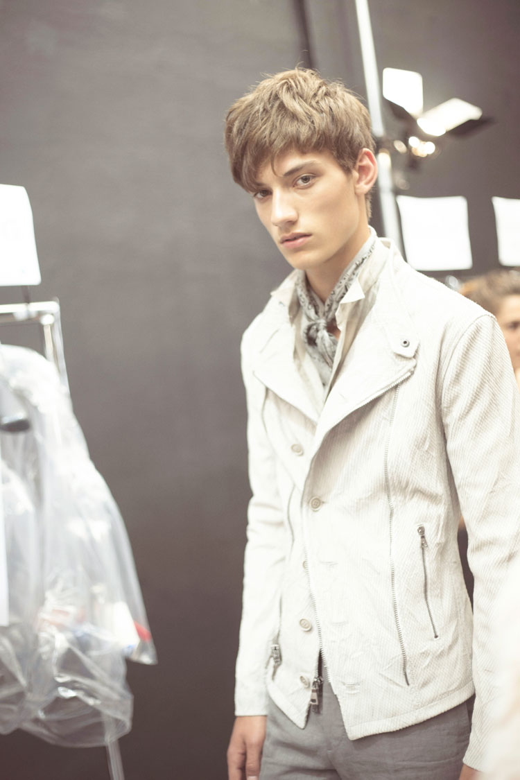 john-varvatos-backstage-maud-maillard-16