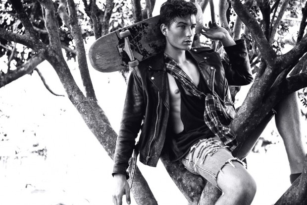 Saxon-Dunworth-by-Pat-Supsiri-03