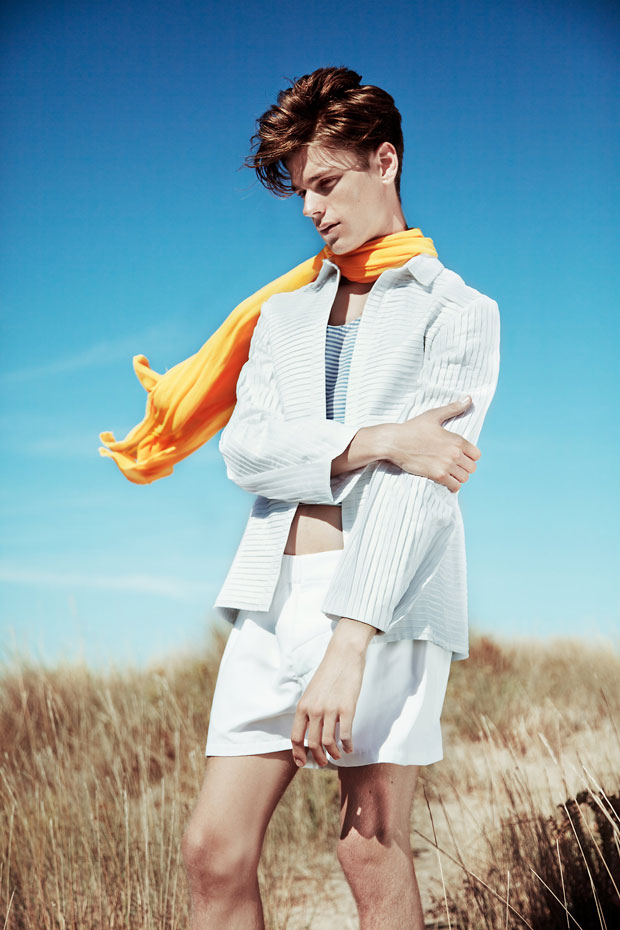 Blu-Equis-by-Juddy-Wolf-13