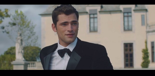 Sean O'Pry and Taylor Swift in Blank Space 03