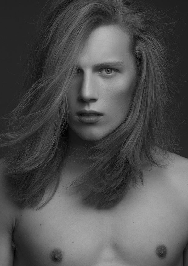 Viktor-Gwardzik-Terrence-Seah-(3)