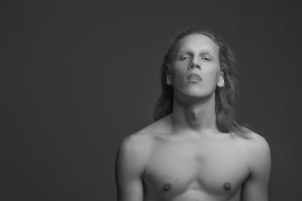 Viktor-Gwardzik-Terrence-Seah-(9)