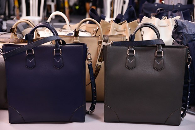 LouisVuittonSS16Backstage 23