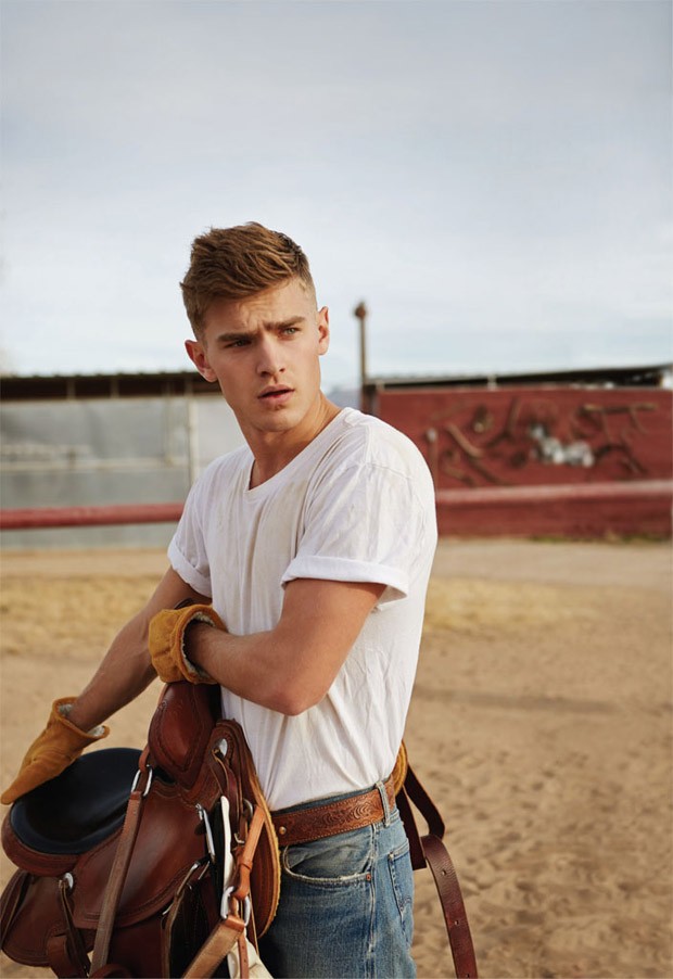 Bo-Develius-SummerWinter-Christopher-Ferguson-10