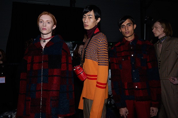 KENZO-pfw-backstage19