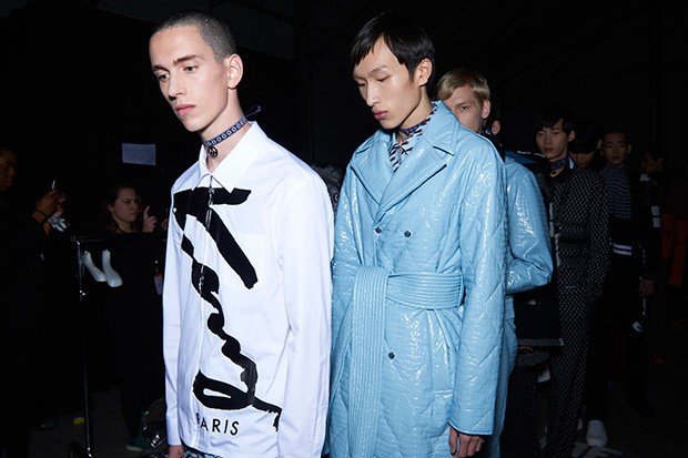 KENZO-pfw-backstage18
