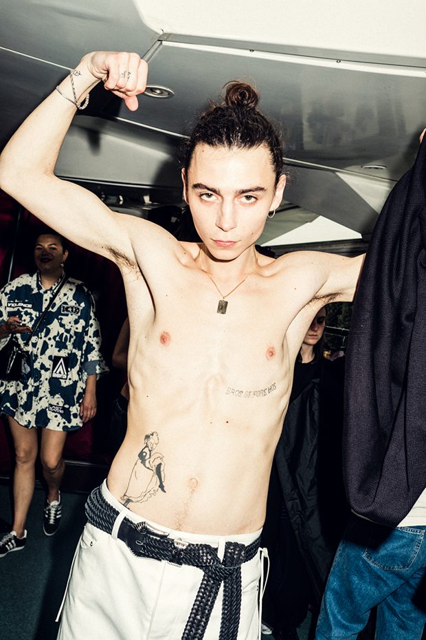 Y-PROJECT ss17 backstage (47)