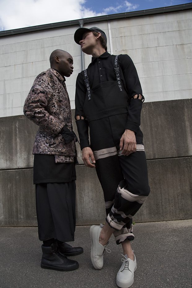 editorial-hellokarl_12