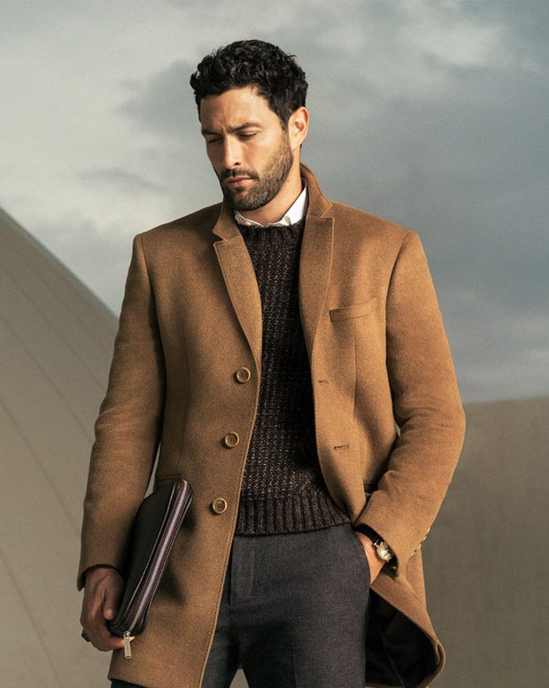 Noah Mills