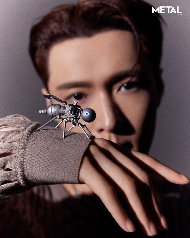 Lay Zhang