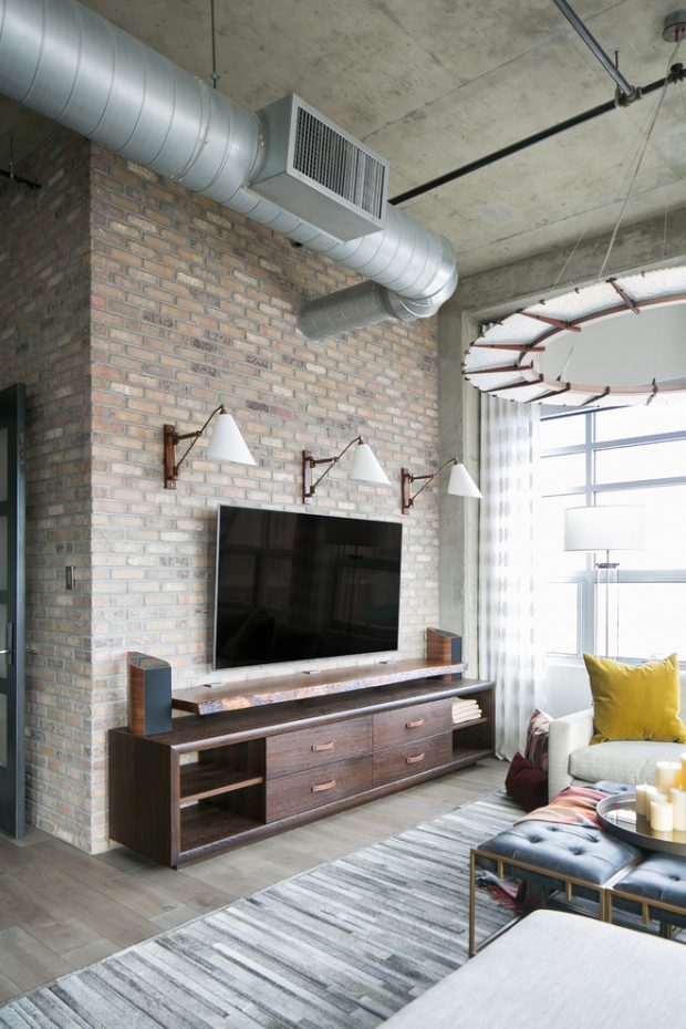 CONTEMPORARY LIVING ROOM