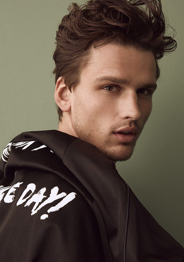 Simon Nessman
