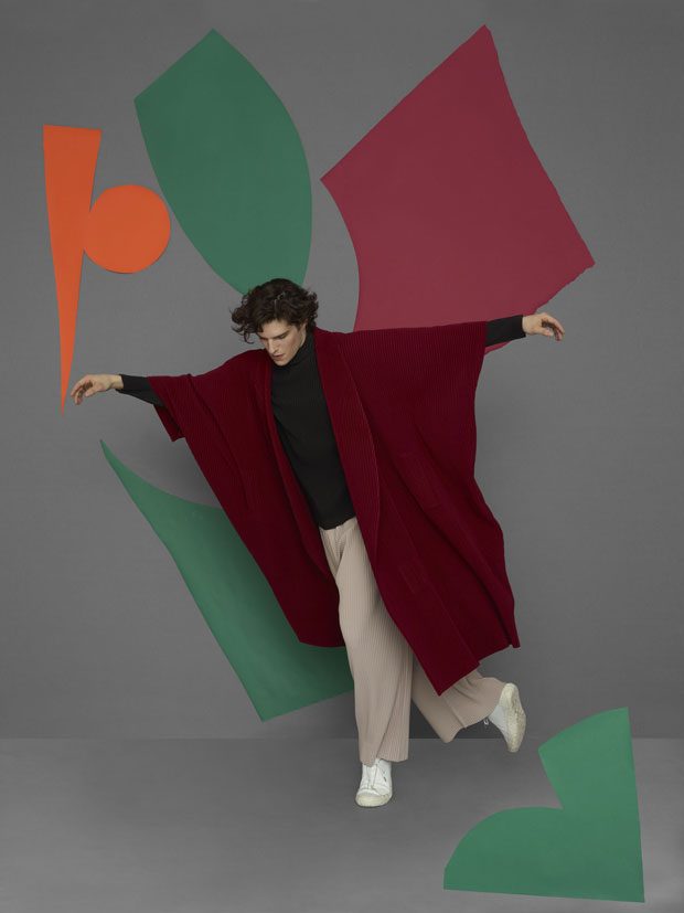 LOOKBOOK: Homme Plisse Issey Miyake AW18 Collection