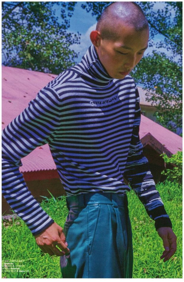 GIVENCHY Sweater