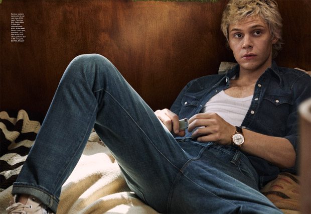 Evan Peters