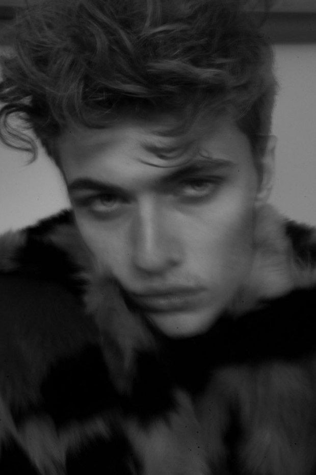 Lucky Blue Smith Stars in the Cover Story of Notion Autumn 2018 Issue