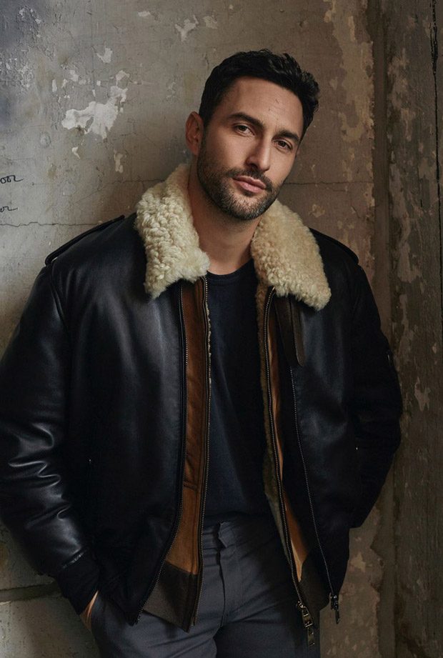 Noah Mills