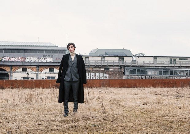 Braving the Cold 5 Essential Looks for Winter
