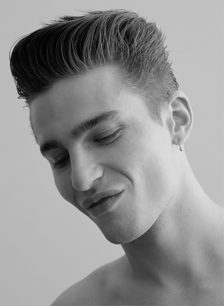 Pin by JOSHUA BARBERSHOP on FADES Hair cutting techniques, Men haircut curly hair, Haircuts for curly hair
