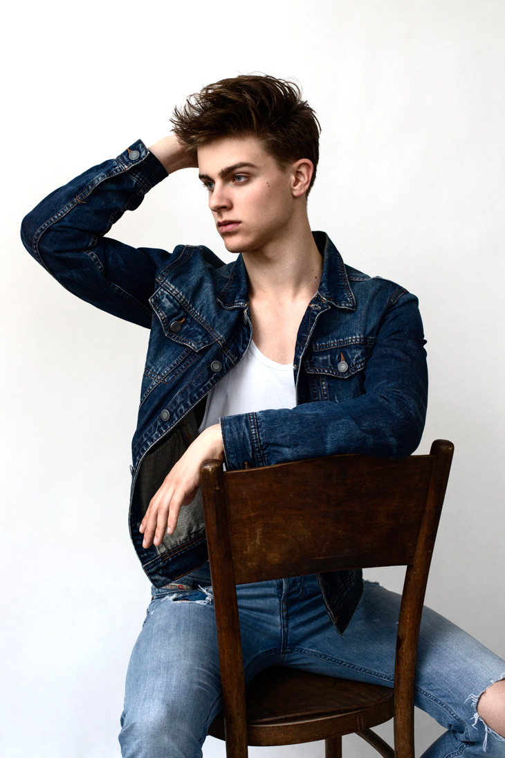5 Essential Clothing Items Every Man Should Have In His Wardrobe