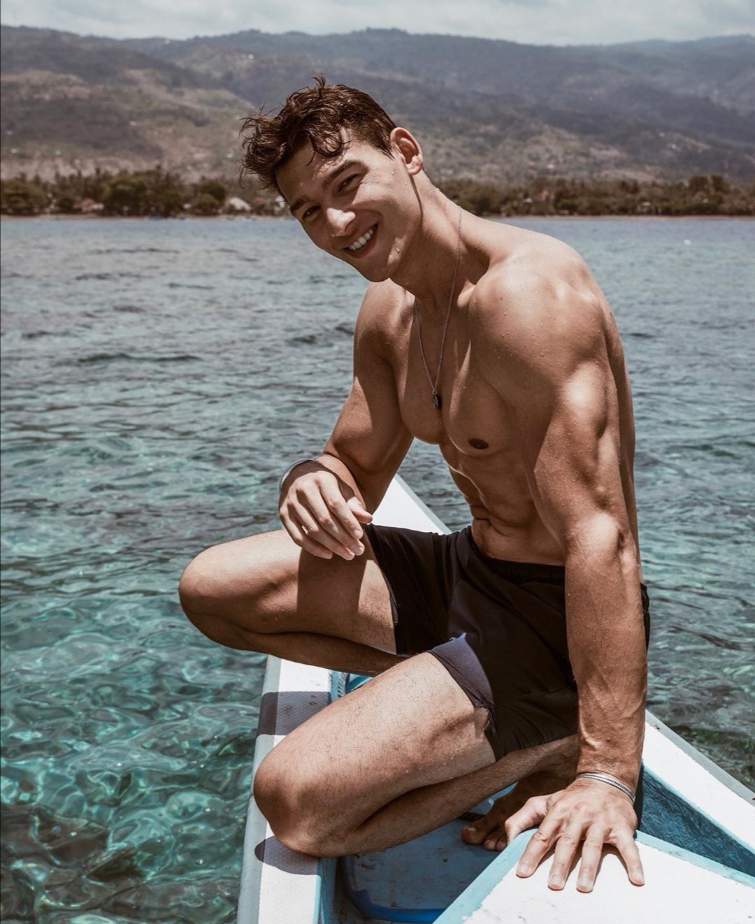 model armando