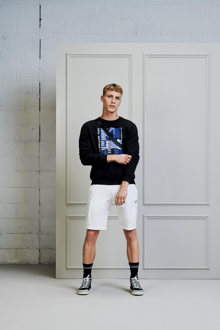 LOOKBOOK: KARL LAGERFELD Spring 2020 Menswear Collection