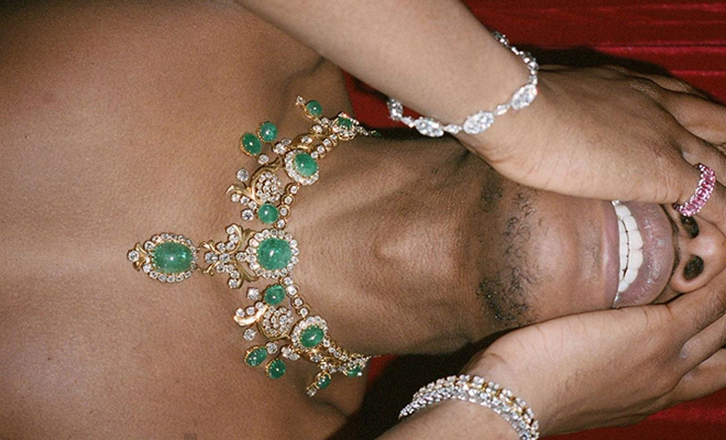Rihanna and A$AP Rocky's Greatest Diamond Jewellery Looks - Only Natural  Diamonds