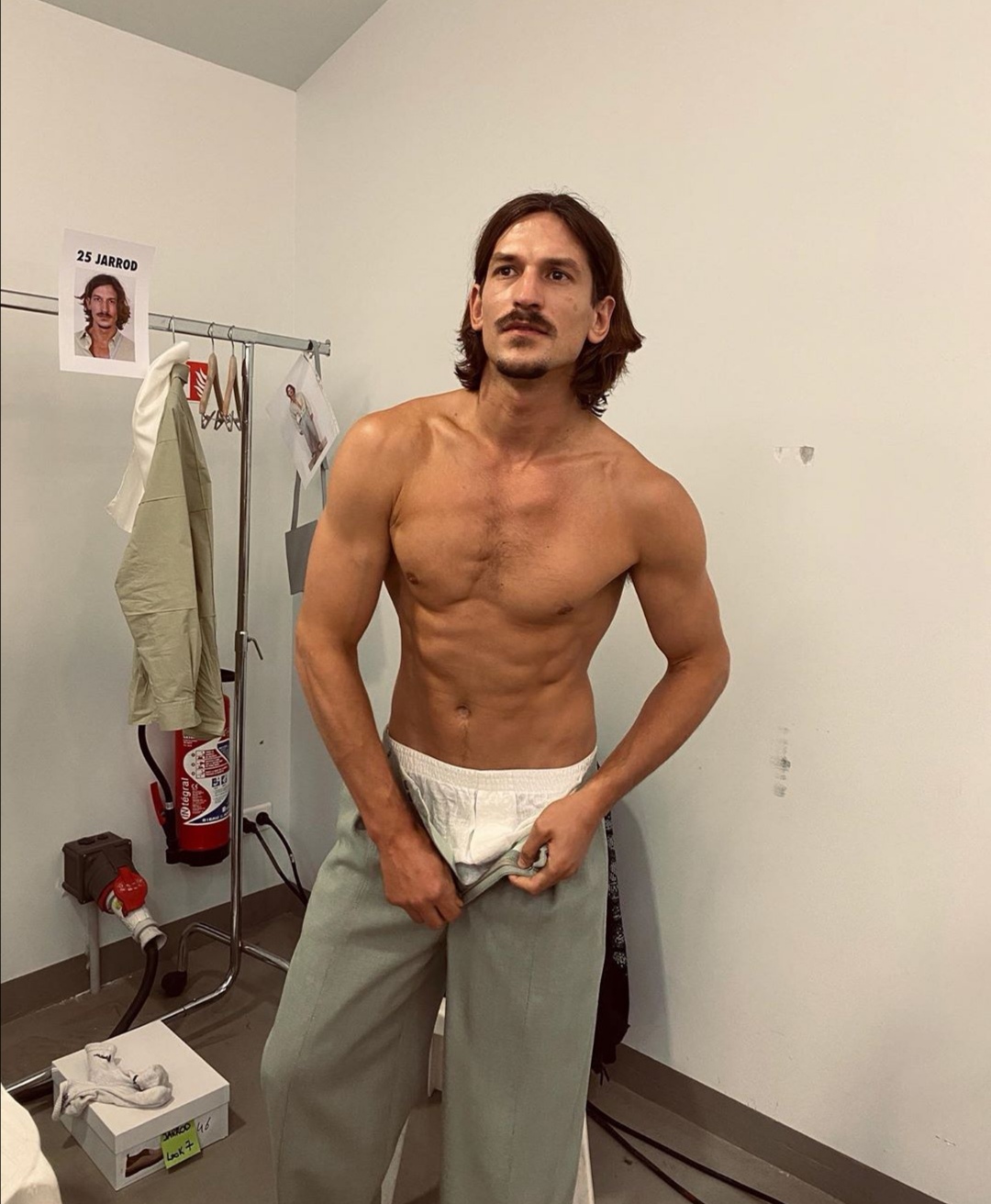 JARROD SCOTT JACQUEMUs